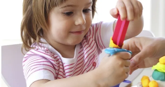 5 ways parents can help toddlers and preschoolers develop independence